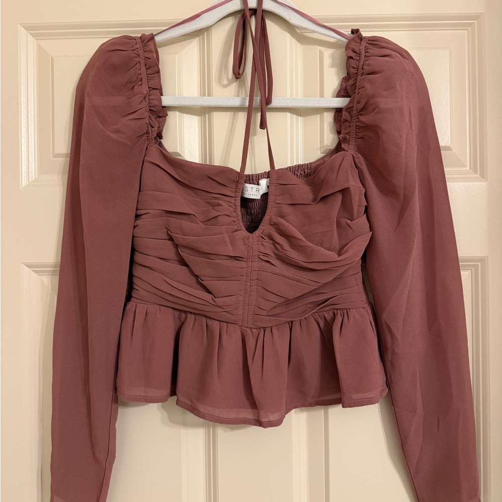 Astr the Label Toni Ruched Peplum Halter Tie Blouse in Dusty Rose - Picture 2 of 6
